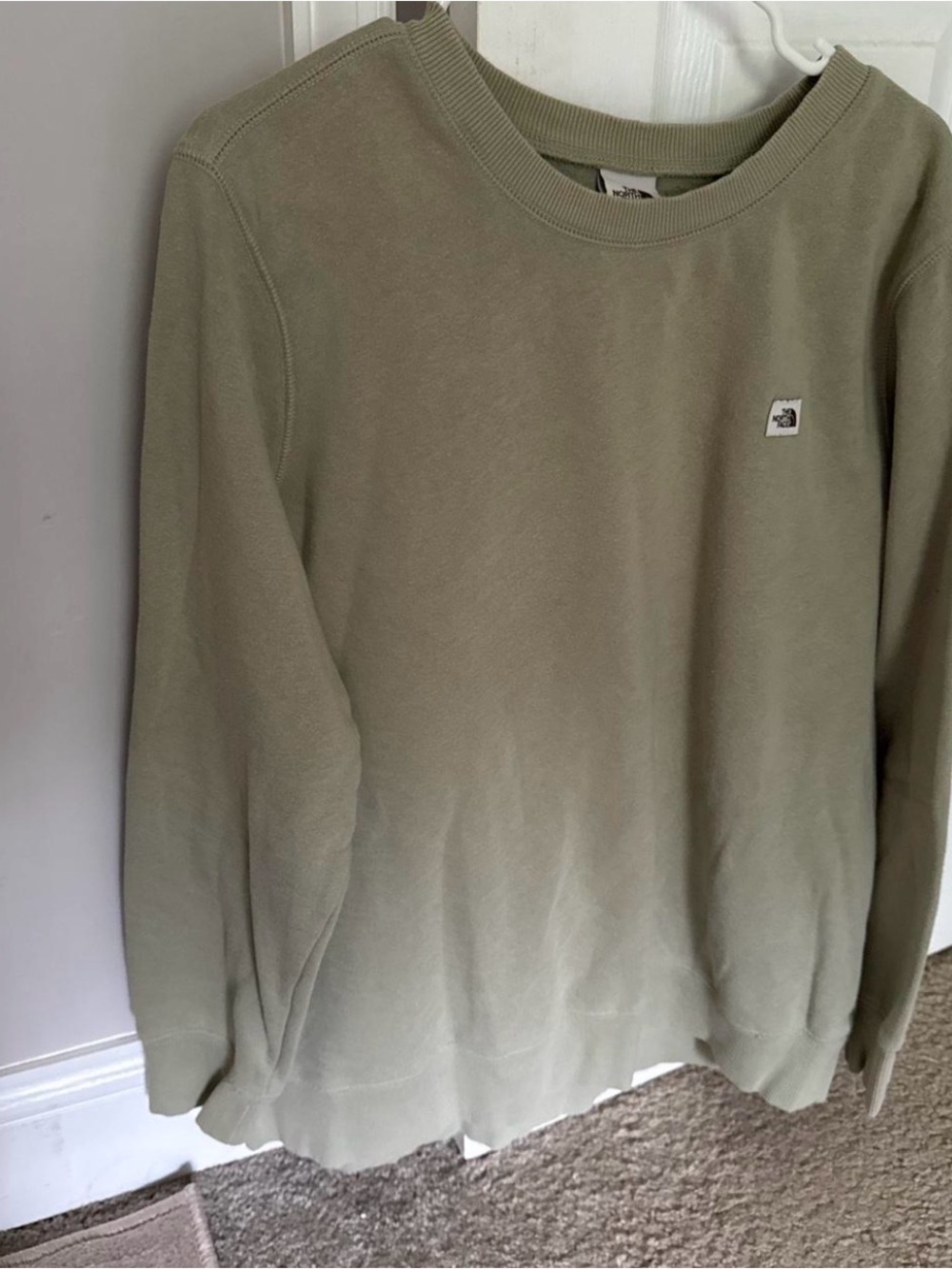 The North Face Women’s Crewneck Sweatshirt in Sage Green